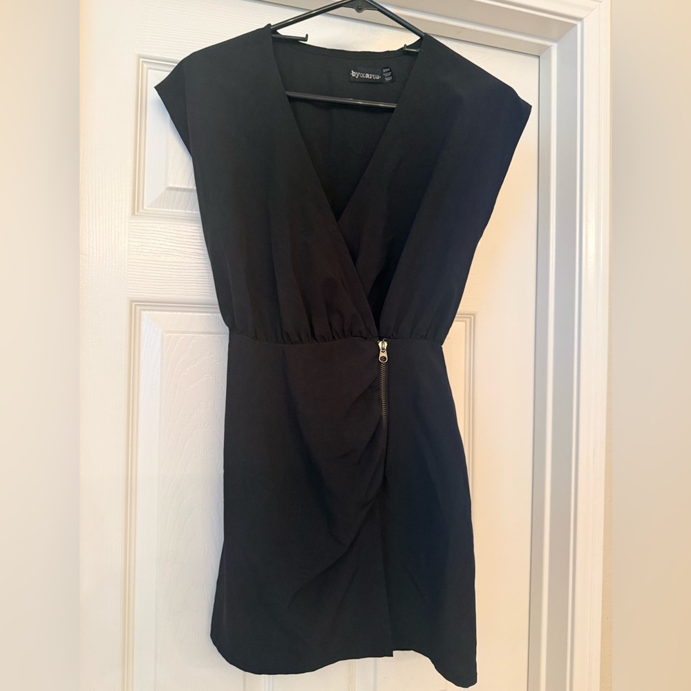 🖤 Chic Black Mini Dress 🖤